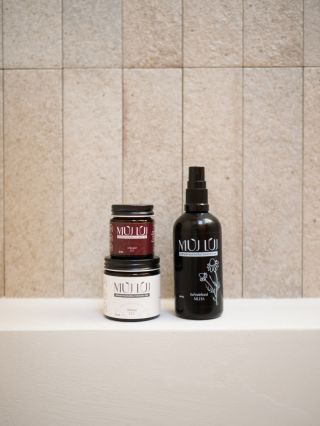 ✨ Omlazující balíček pro rozjasněnou pleť ✨ Chceš dodat pleti svěžest, pevnost a zdravý jas? Tenhle balíček to má celé v...